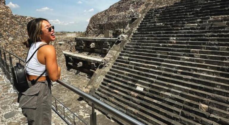 Pyramiden von Teotihuacan und Basilika von Guadalupe Mexiko — #10