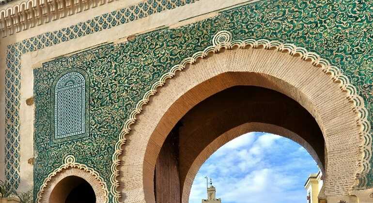 discover-the-hidden-treasures-of-old-medina-fez-en-8