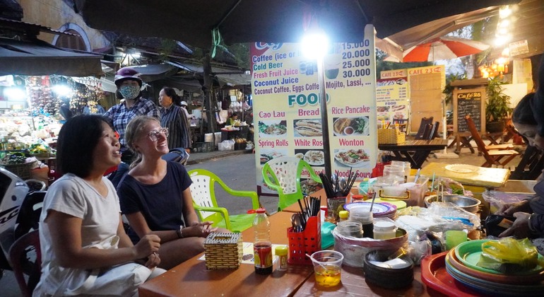 Tour gastronómico de Da Nang - Passeio a pé gratuito Organizado por Momo Travel