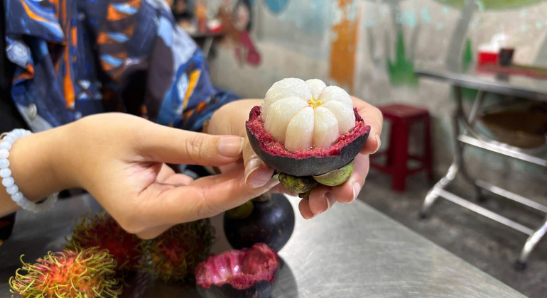 Street Food & The Life of Local - Free Walking Tour Vietnam — #3