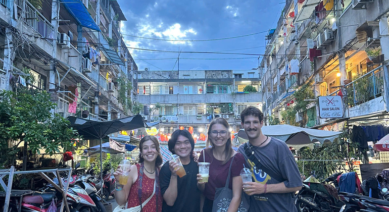 Street Food & The Life of Local - Free Walking Tour Vietnam — #20