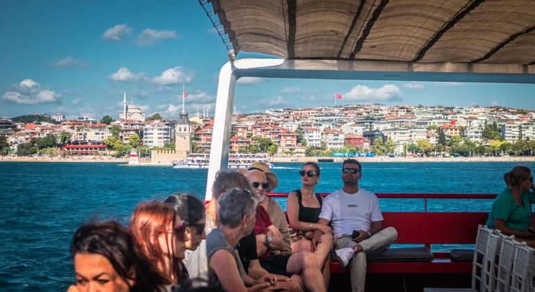 Visita guiada del Bósforo de Estambul Turquía &mdash; #17