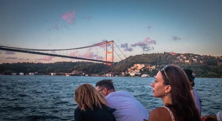 Visita guiada del Bósforo de Estambul Turquía &mdash; #22