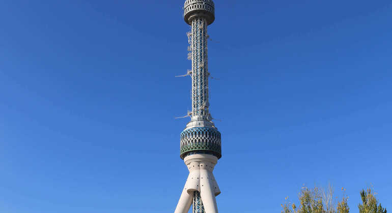 Tour dell'architettura sovietica, del modernismo e della stazione della metropolitana di Tashkent Fornito da Tashkent Tours