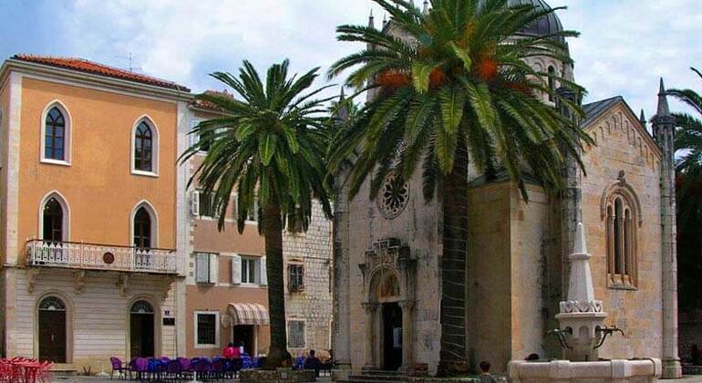 Passeios a pé pela cidade - Herceg Novi, Montenegro