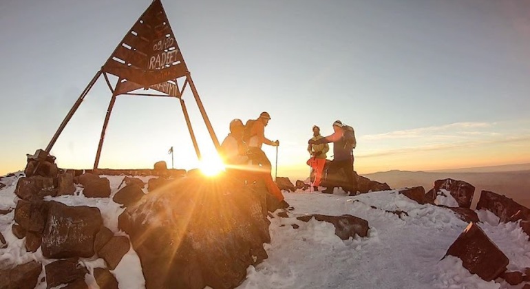 Pico del Toubkal en dos días