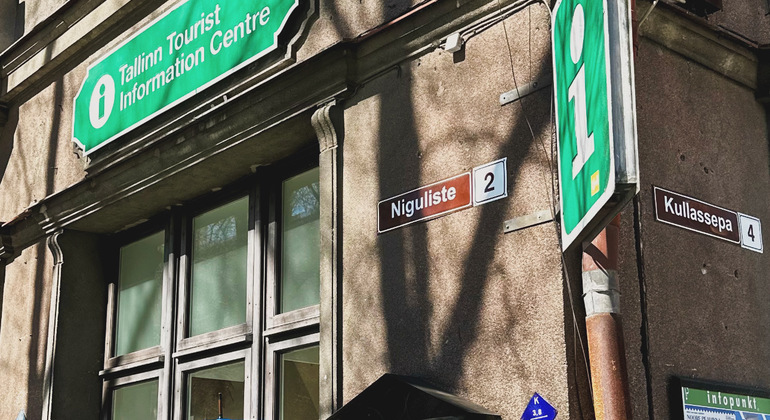 Tallinn in a Nutshell: From Medieval Streets to Modern Life Estonia &mdash; #31