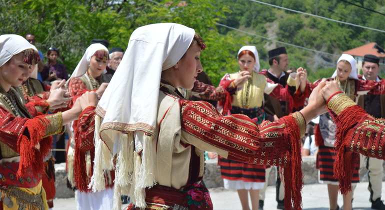 Monasterio de Mavrovo, Galicnik y Jovan Bigorski desde Skopje Macedonia — #5
