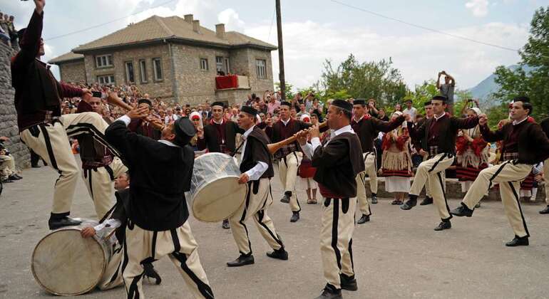 Monasterio de Mavrovo, Galicnik y Jovan Bigorski desde Skopje Macedonia — #8