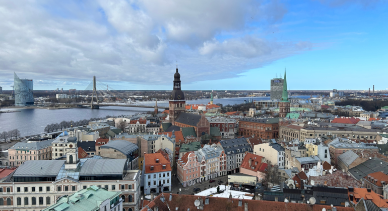 Visita gratuita del casco antiguo de Riga en español