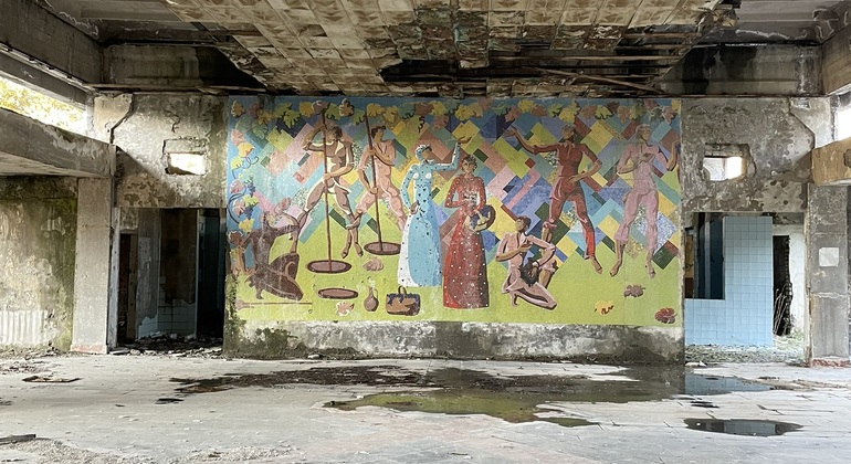 Visita aos sanatórios abandonados de Tskaltubo Geórgia &mdash; #11