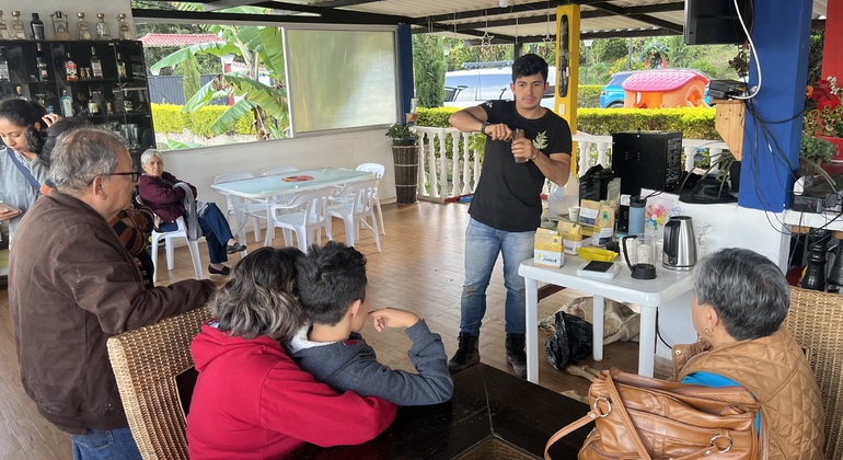 bogota-coffee-tour-in-silvania-coffee-farm-en-1