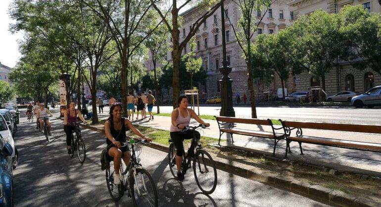Wheels & Meals Budapest Radtour mit Gulasch-Essen Ungarn — #2