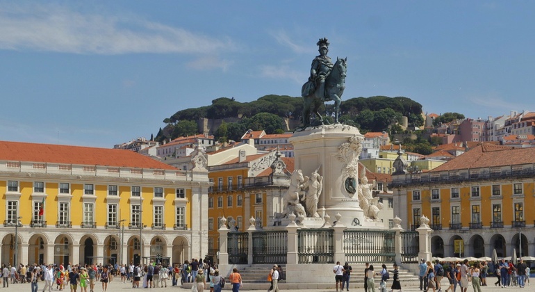 free-tour-lisbon-history-through-the-stories-of-its-heroes-es-8