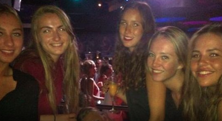 pub-crawl-in-barcelona-en-3