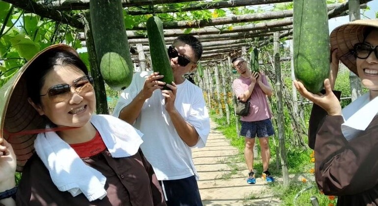 Passeio de bicicleta ao pôr do sol em Hoi An Vietname — #5