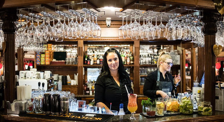 Summertime Daylight Cruise with Cocktails Hungary — #5