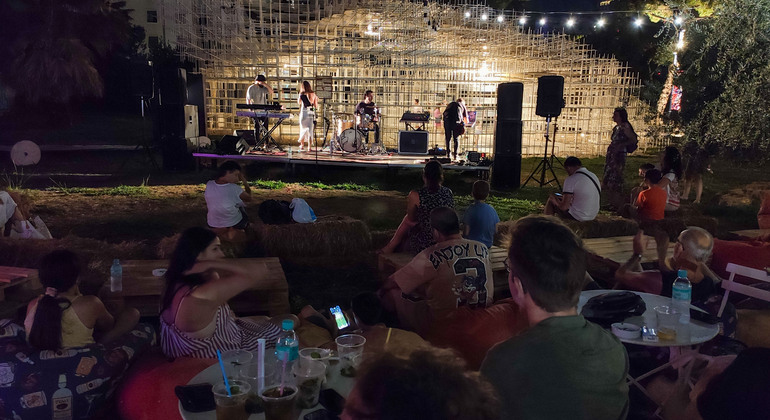 Tirana para a Albânia: Percorrer um caminho histórico Free Tour Albânia — #11