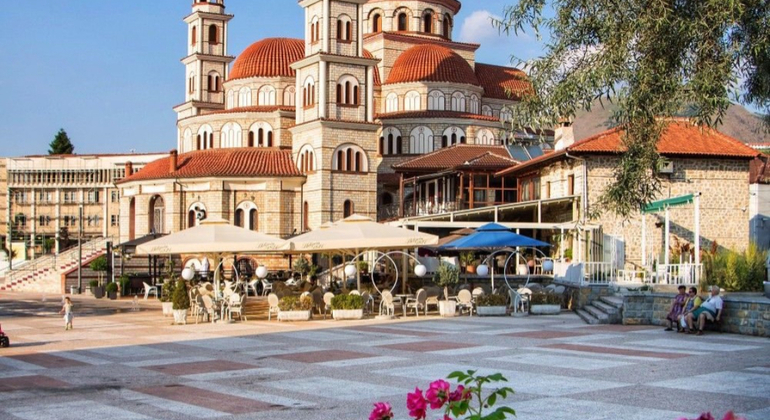 tour-guide-through-the-city-of-korca-en-7