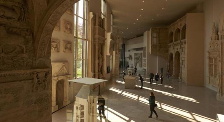 explore-the-cite-de-l-architecture-with-a-medieval-twist-es-1