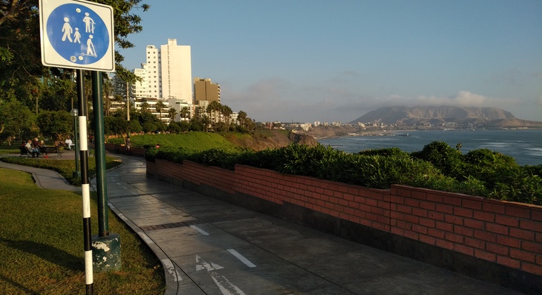 Miraflores: Spaziergang entlang der Strandpromenade Peru — #30
