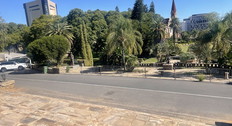 discover-the-wonders-of-windhoek-es-30