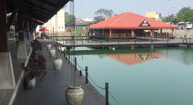 Tour mit öffentlichen Verkehrsmitteln durch Sri Lankas Hauptstadt Sri Lanka &mdash; #4