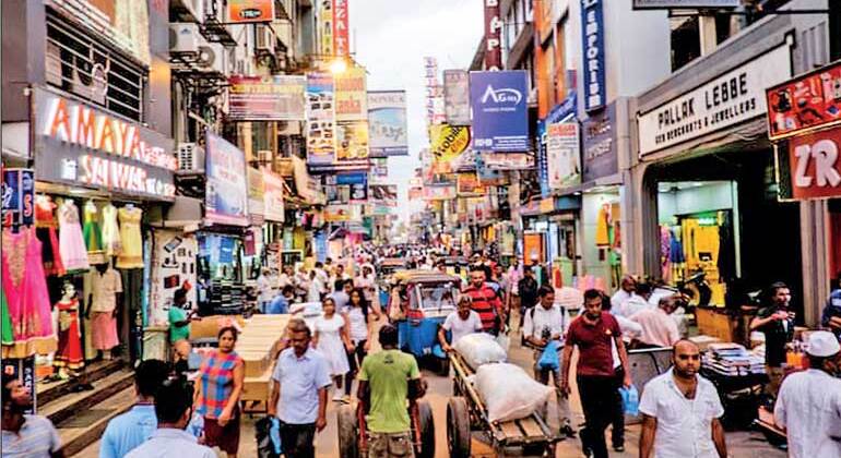 Tour mit öffentlichen Verkehrsmitteln durch Sri Lankas Hauptstadt Sri Lanka &mdash; #6
