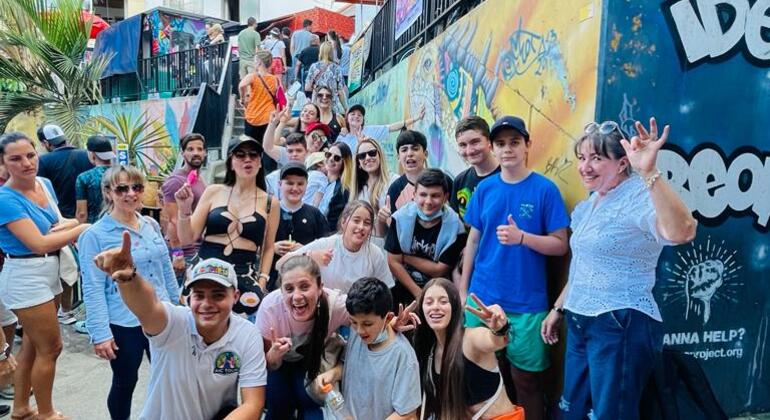Comuna 13: Graffiti & Culture Free Tour Colombia — #12