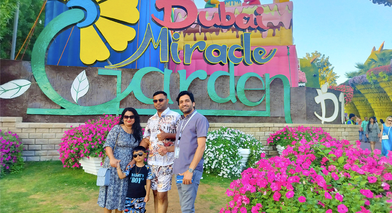 Miracle Garden & Global Village Dubai: Dubai’s Premier Attractions United Arab Emirates &mdash; #9