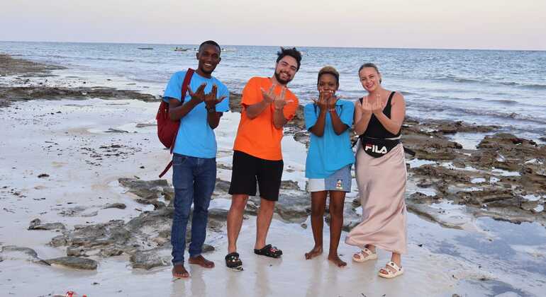 Excursión gratuita a Diani: Playa de Diani