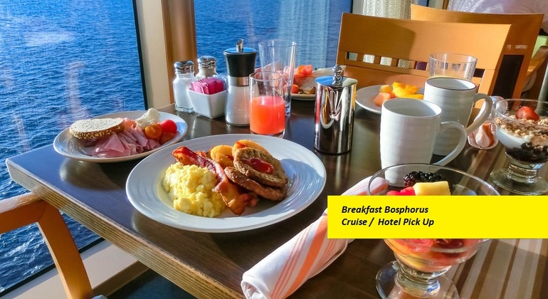 Frühstück Morgens Bosporus-Tour  Bereitgestellt von Kitchentobook