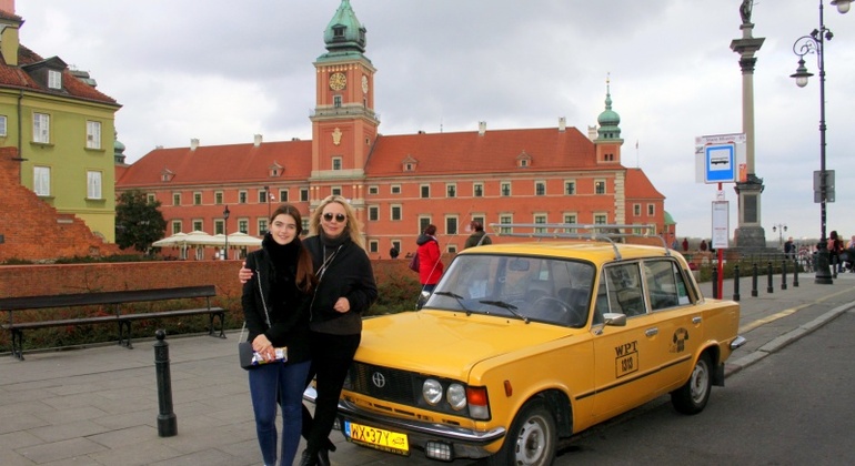 Historisches Warschau im Retro-Fiat Private Tour