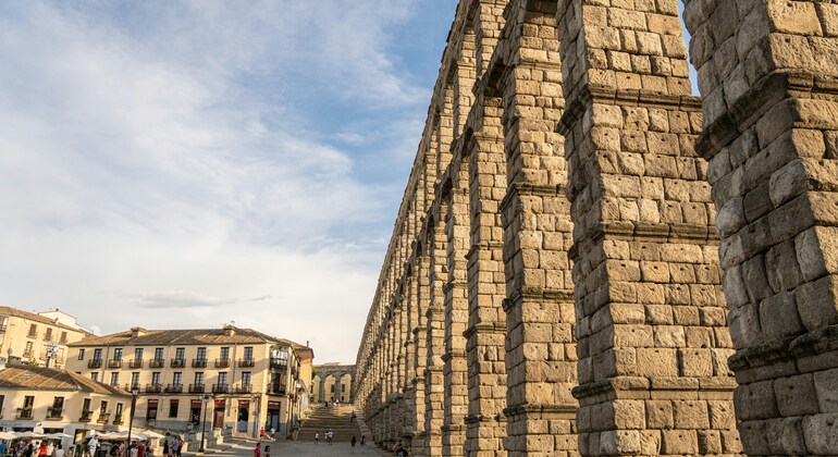 free-tour-por-la-segovia-historica-monumental-es-2