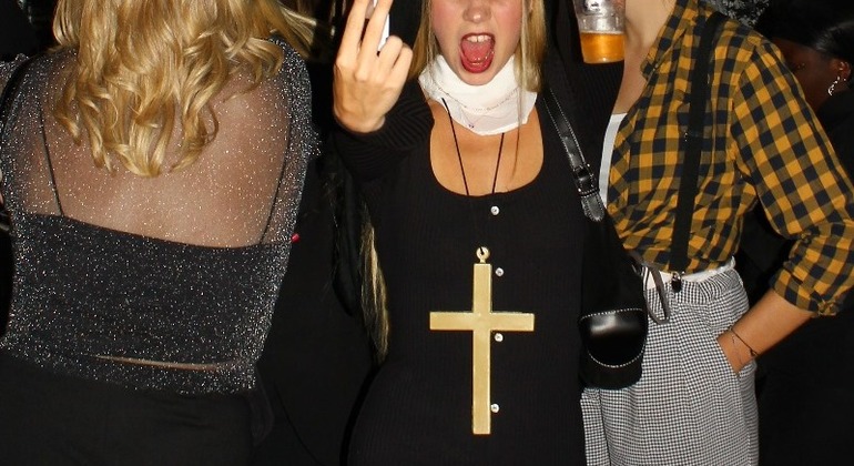 Halloween Haunts: Lisbon Pub Crawl Portugal &mdash; #6