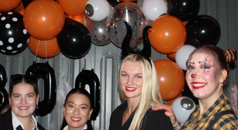 Halloween Haunts: Lisbon Pub Crawl Portugal &mdash; #7