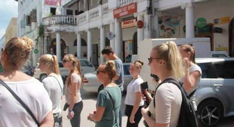 Tour del patrimonio e degli angoli segreti di Stone Town