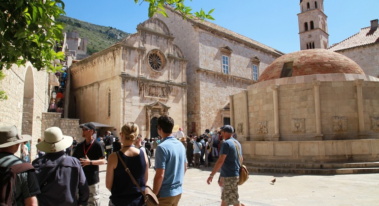 Tour-a-Pie-en-Dubrovnik-Descubra-el-Casco-Viejo-5