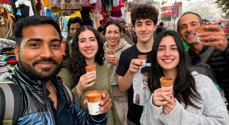 Old Delhi Street Food & Spice Market Free Tour India &mdash; #7