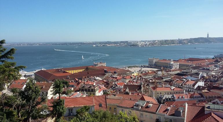 Lisbon Essential Tour Portugal — #8