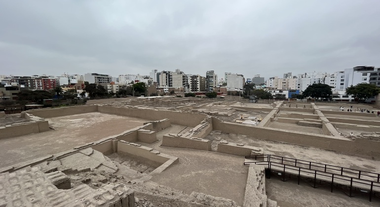 Miraflores & San Isidro: Pyramiden (Huaca Pucllana) und Parque Olivar
