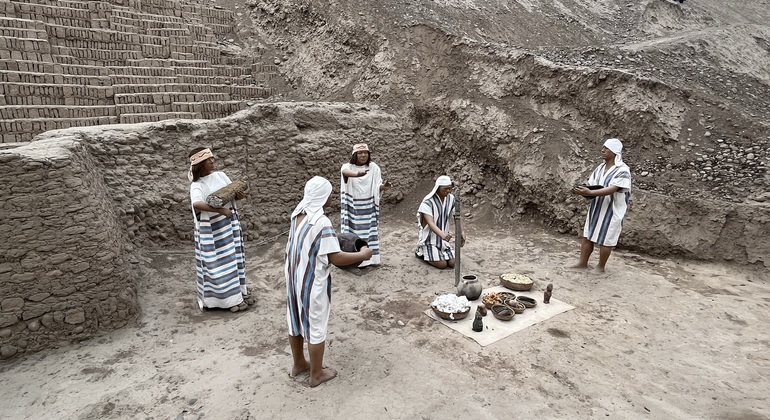 Miraflores & San Isidro: Pyramids (Huaca Pucllana) and Olivar Park Peru &mdash; #2