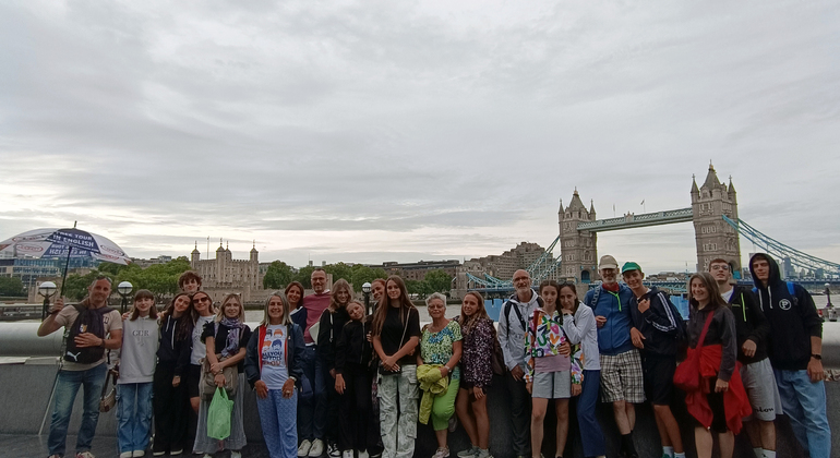 London on the Thames Tour England &mdash; #4