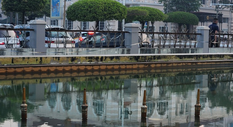 free-walking-tour-around-yangon-en-4