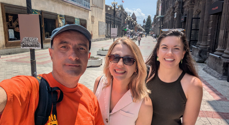 explore-gyumri-through-the-eyes-of-a-local-es-12