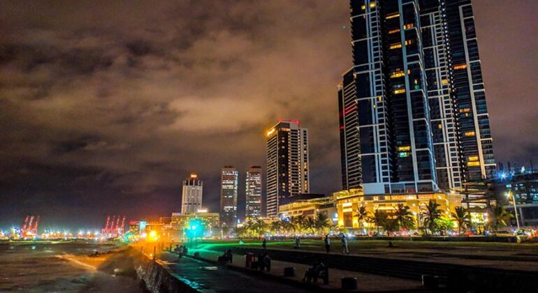 All Inclusive - Tour del cibo di strada a Colombo Sri Lanka — #8