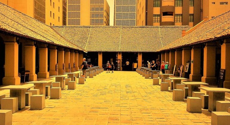 All Inclusive - Tour del cibo di strada a Colombo Sri Lanka — #9