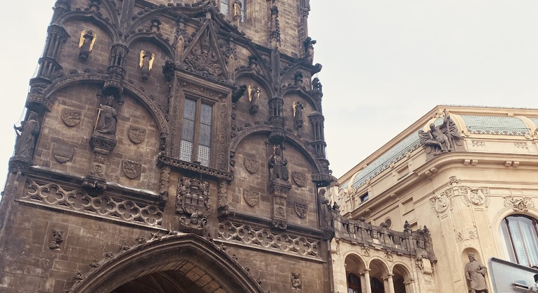 authentic-day-tour-in-prague-es-3