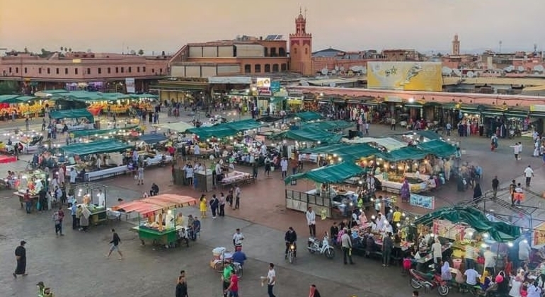 half-day-walking-city-tour-of-marrakech-medina-es-3