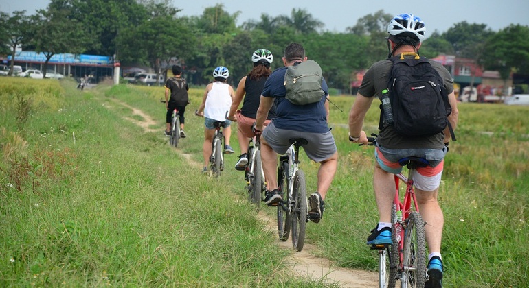 hanoi-afternoon-bicycle-tour-es-9